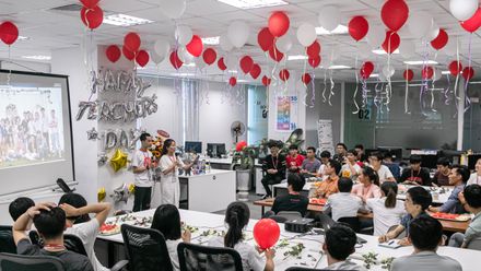 VEU Đà Nẵng: 'Bọn em muốn tặng trainers một ngày tri ân đáng nhớ nhất trên đời'